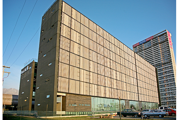 https://arauco.com/chile/wp-content/uploads/sites/14/1970/01/104_14_16145_web_asol_duoc_uc_san_joaquin_chile_06_oct_2015.jpg