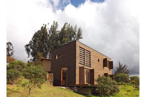 https://arauco.com/chile/wp-content/uploads/sites/14/1970/01/99_02_16145_web_asol_casa_infinito_julieta_arco_06_oct_2015-300x200.jpg