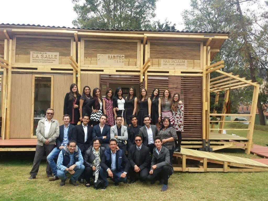 https://arauco.com/chile/wp-content/uploads/sites/14/2015/11/lanzamiento-habitaculum-la-salle-2015_219_5-1024x768.jpg