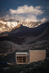 Refugio en montaña Tupungato terminó su construcción: es de madera contralaminada (CLT)