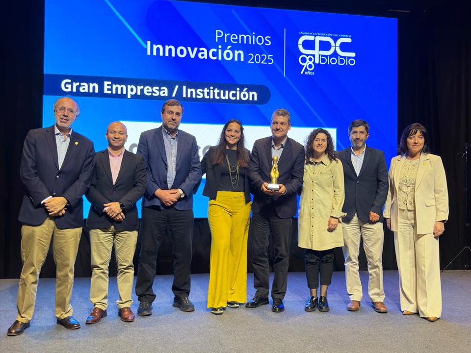 Arauco recibe doble reconocimiento por innovación científica y sostenible gracias a su árbol híbrido GloNi