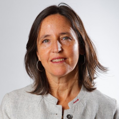 Isidora Recart asume como directora de Por un Chile que Lee