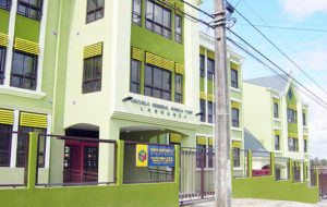 https://arauco.com/colombia/wp-content/uploads/sites/18/1970/01/04-91675-Escuela-Labranza-300x190.jpg