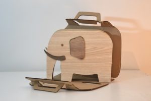 https://arauco.com/colombia/wp-content/uploads/sites/18/2015/12/lima-makers-arauco-apuesta-por-la-calidad-del-producto_237_9-300x200.jpg