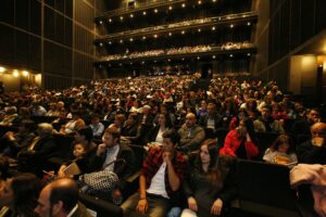 https://arauco.com/wp-content/uploads/2018/12/Convenio-Arauco-Teatro-Biobio-4-min-300x200.jpg